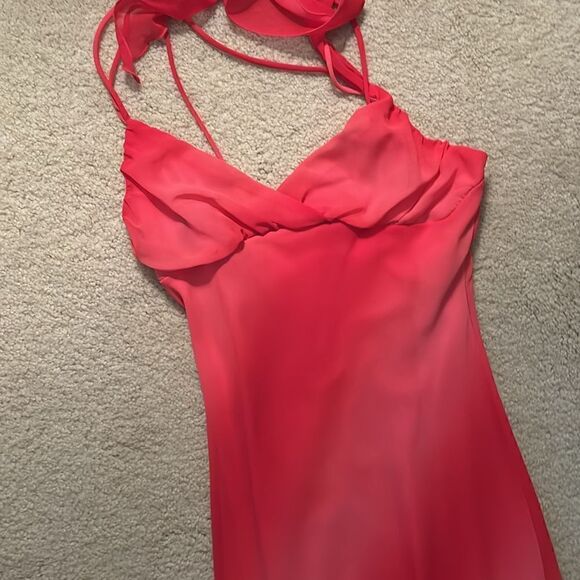 Forever 21 hot pink flowy dress with neck scarf attachment - Picture 2 of 3
